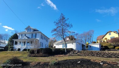 52 Harris Hill Rd, Shavertown, PA 18708 - photo 3