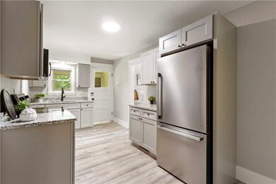 40 Lima St, Warwick, RI 02889 - photo 3