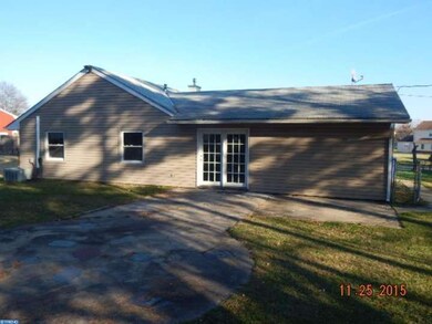 35 Marchmont Ln, Willingboro, NJ 08046 - photo 5