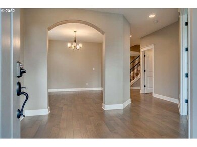 15335 SE Hidden Falls Dr, Clackamas, OR 97015 - photo 4