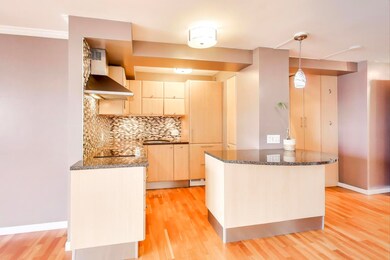 2909 N Sheridan Rd unit 1807, Chicago, IL 60657 - photo 4