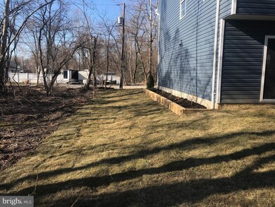 117 Bishop Ave, Baltimore, MD 21225 - photo 2