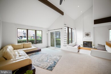 10512 Arrowood St, Fairfax, VA 22032 - photo 7