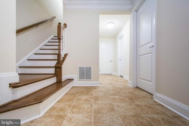 1707 Spanish Oak Ct, Hanover, MD 21076 - photo 3