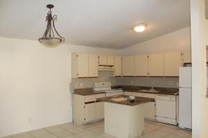 4332 Woodstock Dr unit B, West Palm Beach, FL 33409 - photo 4