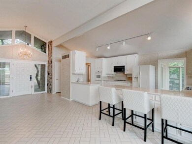 3917 Crescent Dr, Granbury, TX 76049 - photo 7