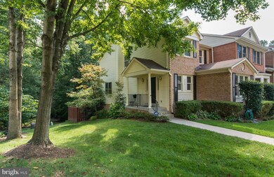 8035 Galla Knoll Cir, Springfield, VA 22153 - photo 3