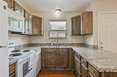 A must see.  Beautiful kitchen with plenty of new