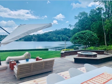 311 Algonquin Rd, Franklin Lakes, NJ 07417 - photo 3