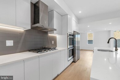 635 N 7th St unit H4B, Philadelphia, PA 19123 - photo 5