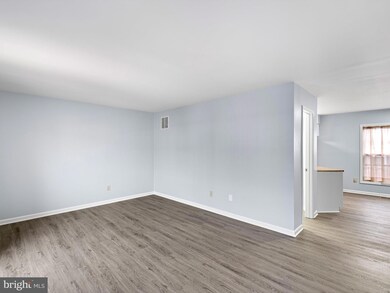 1112 E 14th St, Wilmington, DE 19802 - photo 6