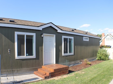 1418 Hathaway St unit 24A, Yakima, WA 98902 - photo 4