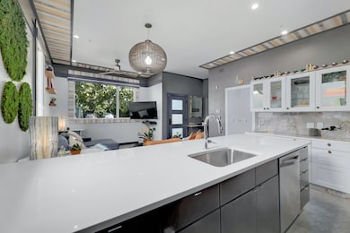 1931 E 38th 1 2 St unit 33, Austin, TX 78723 - photo 3