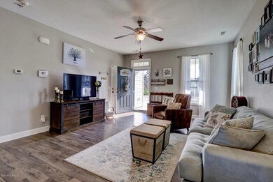 204 Bungalow Rd Holly Ridge NC-large-008