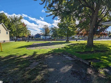 1647 Ken Dr, Au Gres, MI 48703 - photo 2