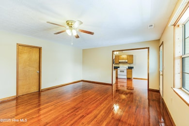 1951 E Boiling Spring Rd, Southport, NC 28461 - photo 7