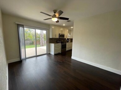 709 Oak Dr, Hurst, TX 76053 - photo 6