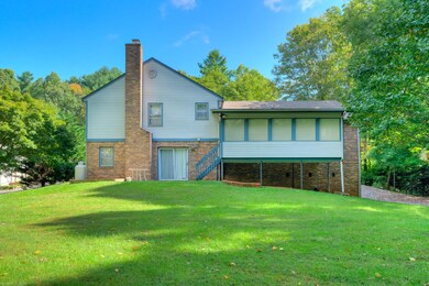 211 Pine Dr, Blacksburg, VA 24060 - photo 7