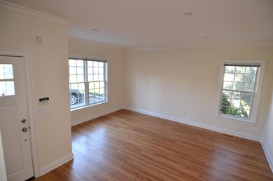 17 Ridge St unit B, Greenwich, CT 06830 - photo 3