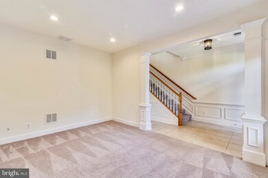 2522 Walnut Leaf Ln, Herndon, VA 20171 - photo 7