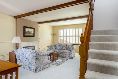 17CrestCircle_04