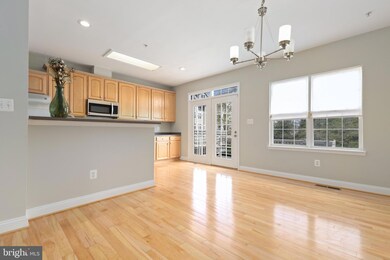 12821 Clarks Crossing Dr, Clarksburg, MD 20871 - photo 6