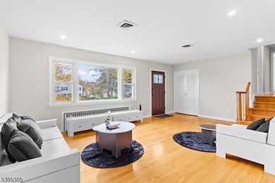 19 Petry Dr, East Hanover, NJ 07936 - photo 4