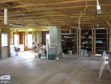 120 Witmer Rd, Reinholds, PA 17569 - photo 2