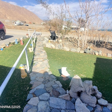 Lucille front walkway