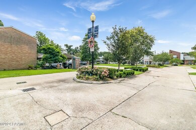 2-web-or-mls-4 Audubon Oaks Blvd-2