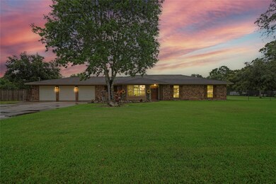 8601 Masters Rd, Manvel, TX 77578 - photo 2