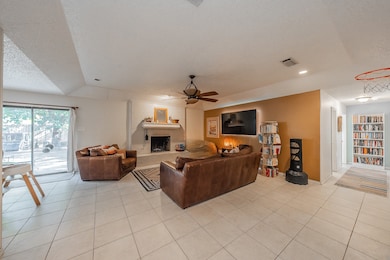 518 Meadowbrook St, Lake Dallas, TX 75065 - photo 4