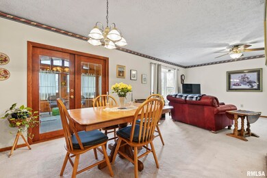 22 Highland Ct, Davenport, IA 52803 - photo 7