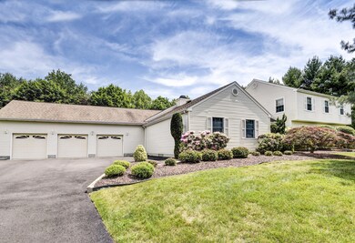 33 Winthrop Dr, Holmdel, NJ 07733 - photo 2