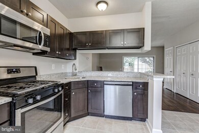 7239 Parsons Ct, Alexandria, VA 22306 - photo 2