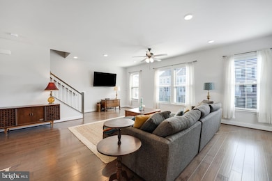 2067 Alder Ln, Dumfries, VA 22026 - photo 5