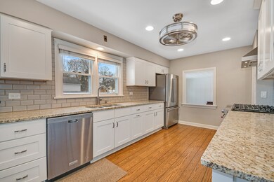 508 Campbell Ave, Wheaton, IL 60187 - photo 6