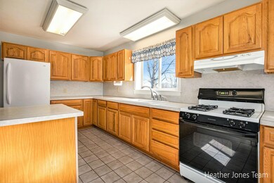 3239 W Kent Rd, Sheridan, MI 48884 - photo 7