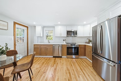 3 Huron Ave, Worcester, MA 01605 - photo 7