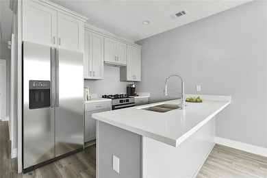 9222 Edinburgh St, New Orleans, LA 70118 - photo 2