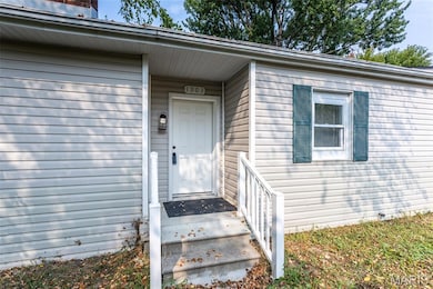 1903 N 17th St, Belleville, IL 62226 - photo 4