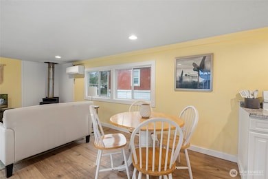 1320 N Oak Harbor St unit 107, Oak Harbor, WA 98277 - photo 6