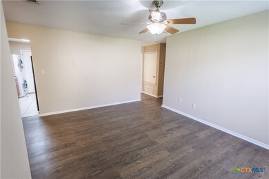 229 Craddock Ave unit B, San Marcos, TX 78666 - photo 4