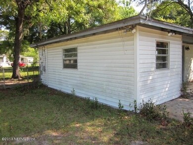 8105 Galveston Ave, Jacksonville, FL 32211 - photo 4