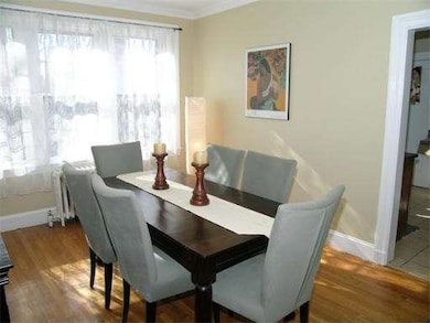 313 Tappan St unit 1, Brookline, MA 02445 - photo 3