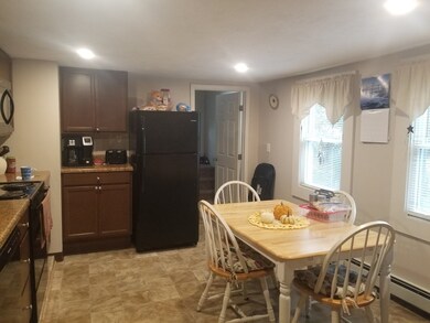 9&11 Grove St, Northbridge, MA 01588 - photo 5