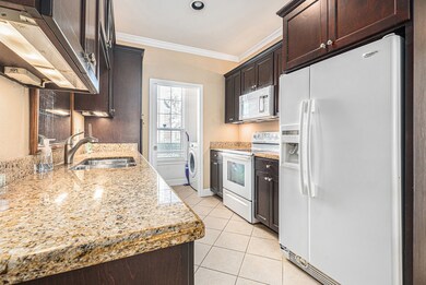 Kitchen is suitable for full-time living or a vaca