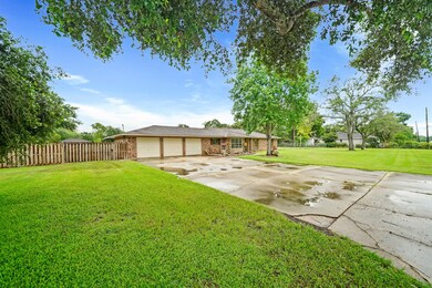 8601 Masters Rd, Manvel, TX 77578 - photo 6
