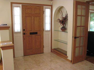 215 E Saint Charles Rd, Elmhurst, IL 60126 - photo 3