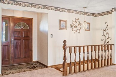 613 Loran Ln, Raymore, MO 64083 - photo 5